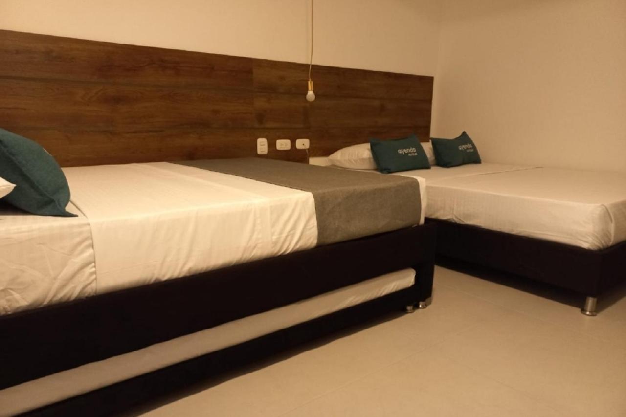 Hotel Colombia Avenida Medellín Extérieur photo
